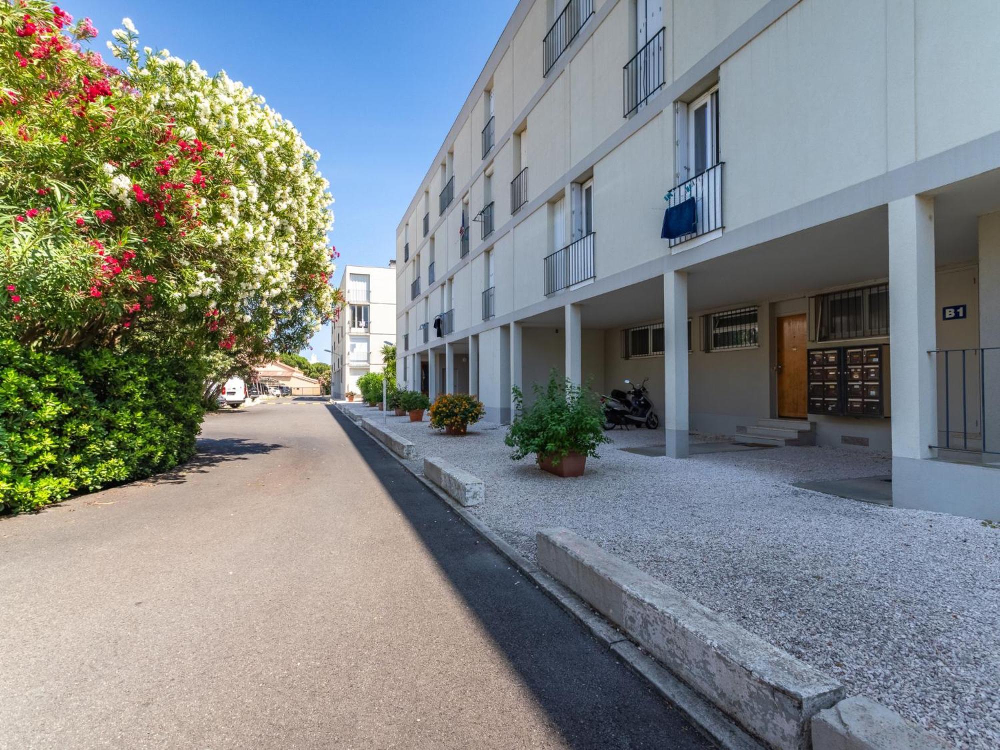 Apartment Les Roses Lauriers By Interhome Le Lavandou Kültér fotó