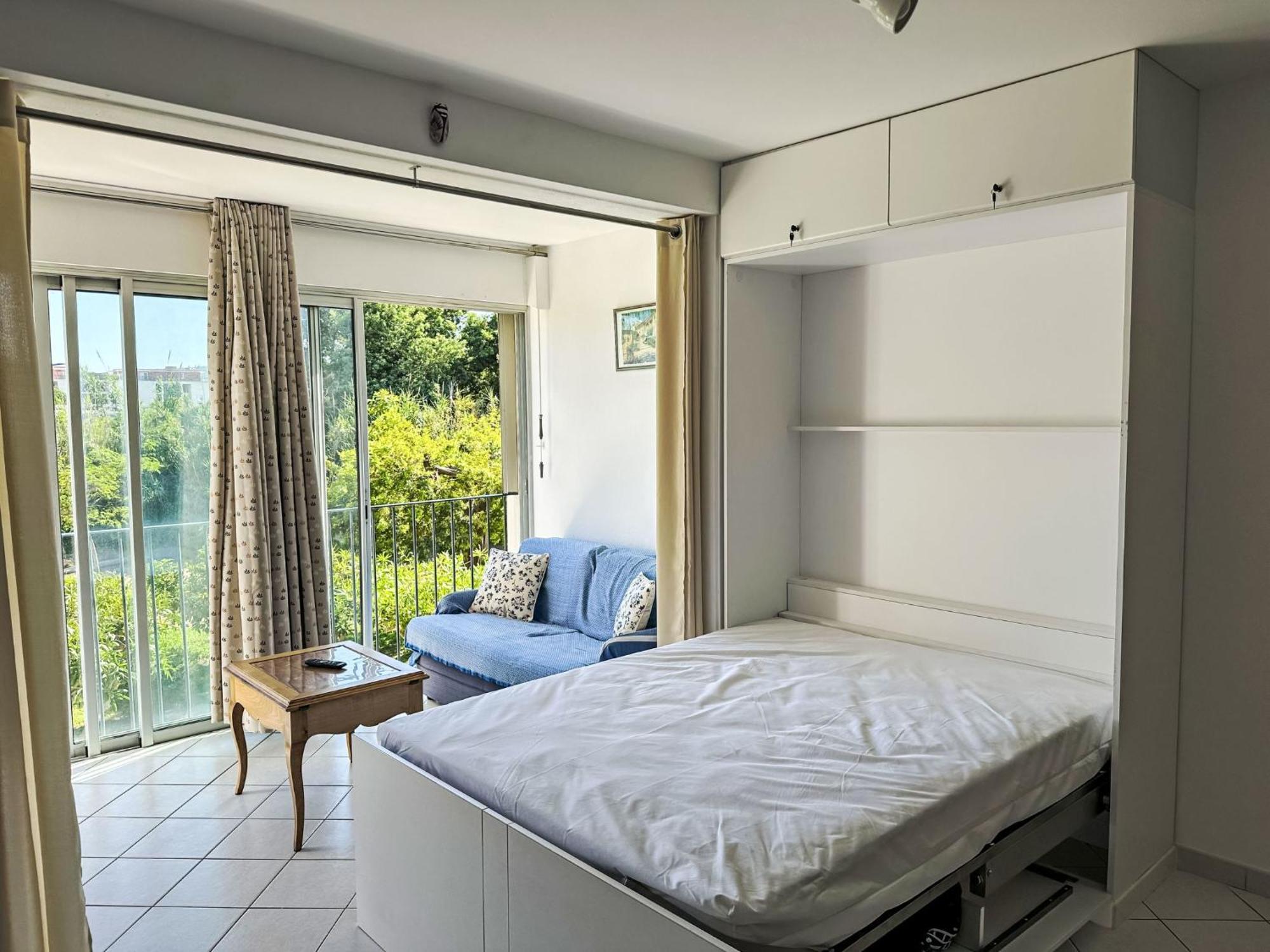 Apartment Les Roses Lauriers By Interhome Le Lavandou Kültér fotó